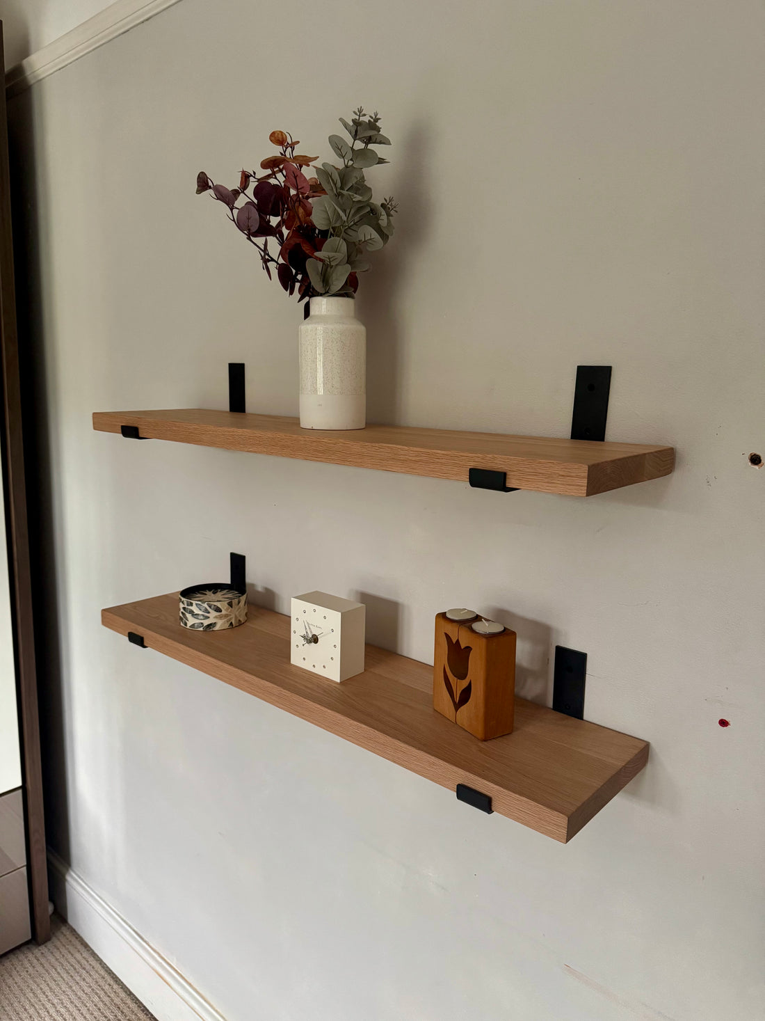 Solid Oak Wall Shelf - Up Bracket