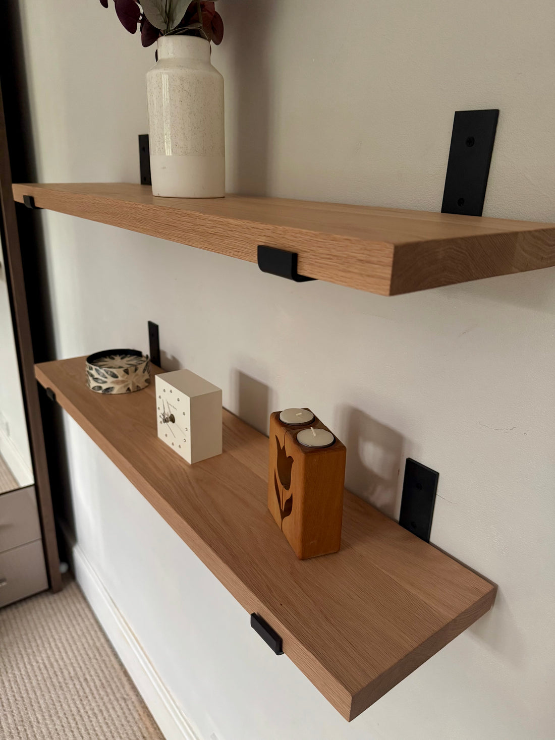 Solid Oak Wall Shelf - Up Bracket