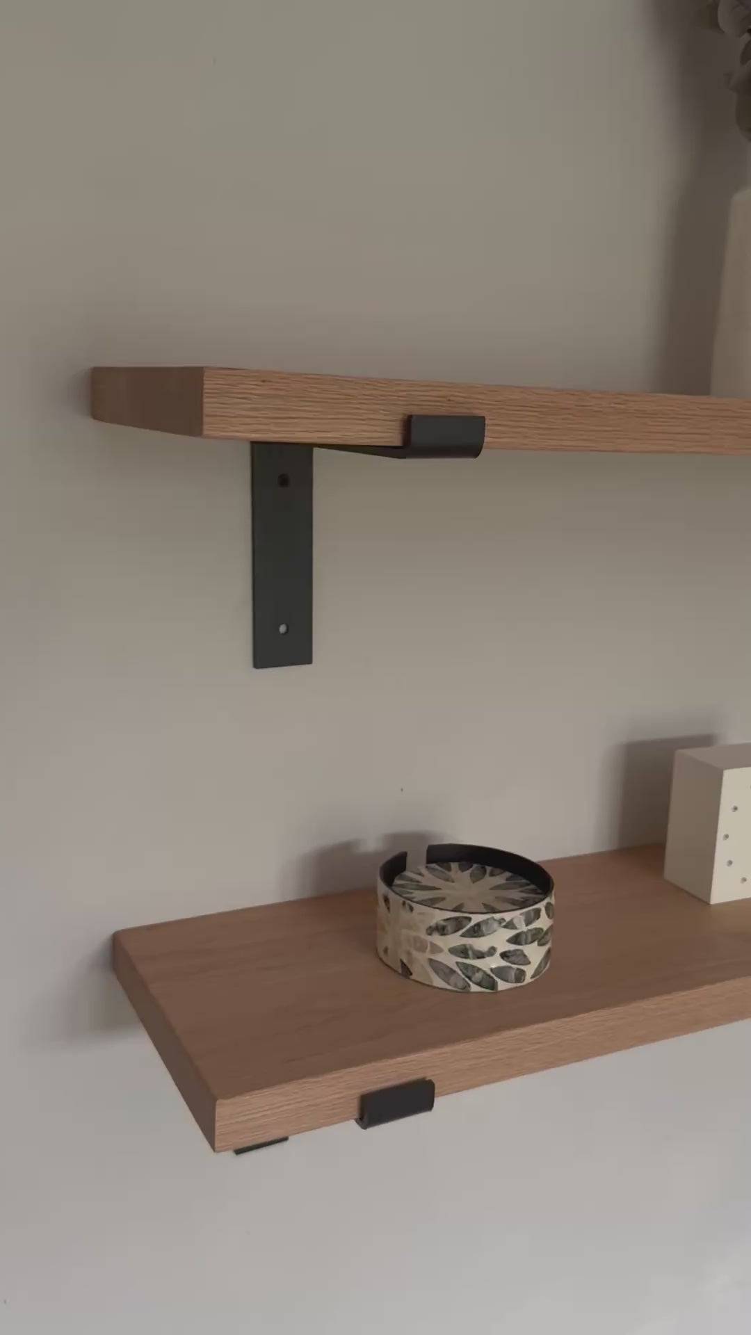 Solid Oak Wall Shelf - Down Bracket